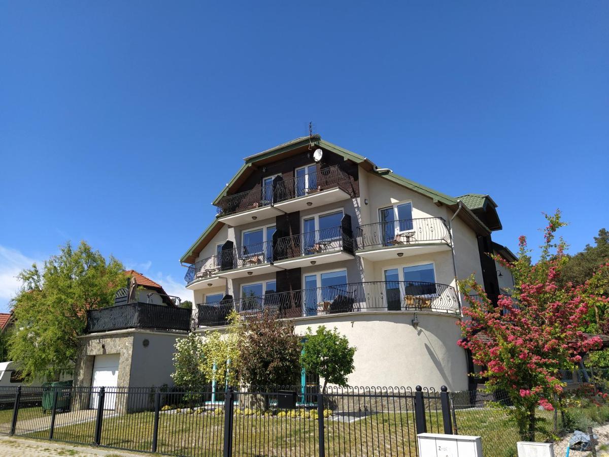 Willa Perla Karwia Exterior foto